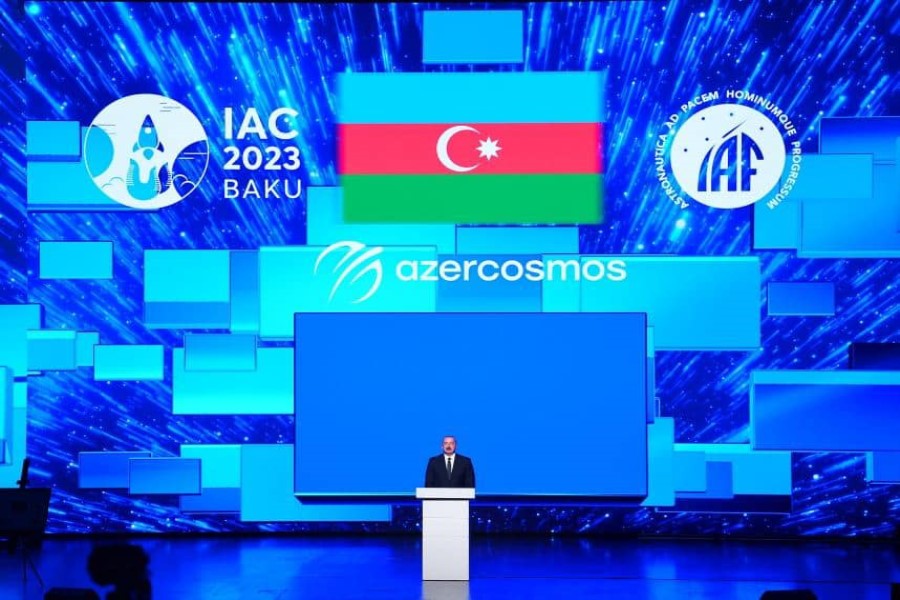 Kosmik sənayenin inkişaf etdirilməsi Azərbaycanın kosmik ölkəyə çevrilməsi kontekstindən xüsusi qiymətləndirilməlidir