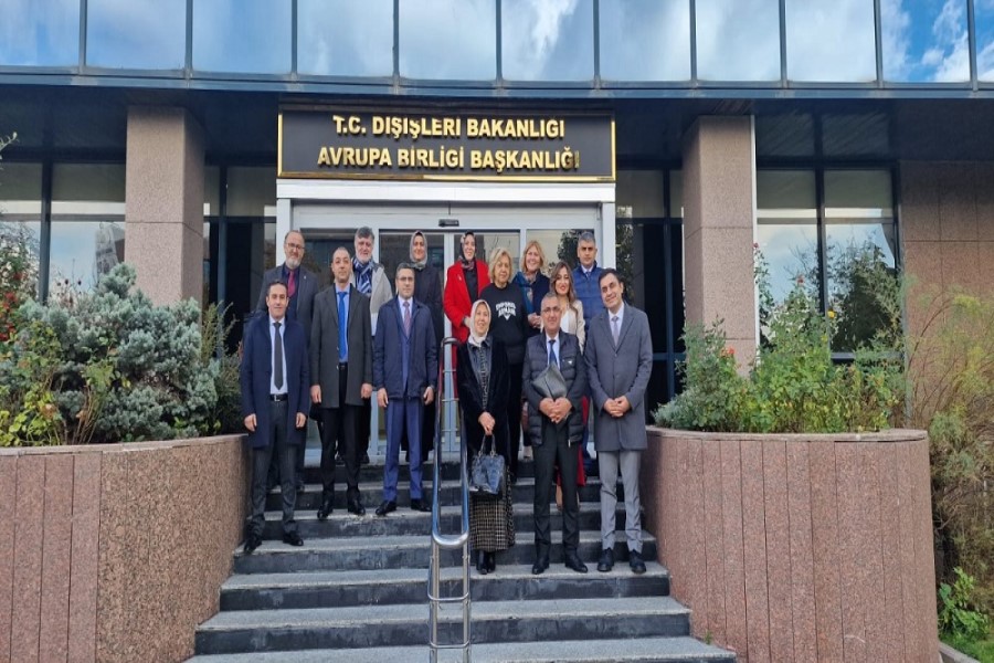 Mediasiya Şurası nümayəndələri Avropa İttıfaqı Bakanlığında qonaq olub