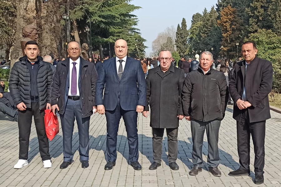 QHT sədri Bədən Tərbiyəsi və İdman Günündə idmanımızdan danışdı - FOTOLAR