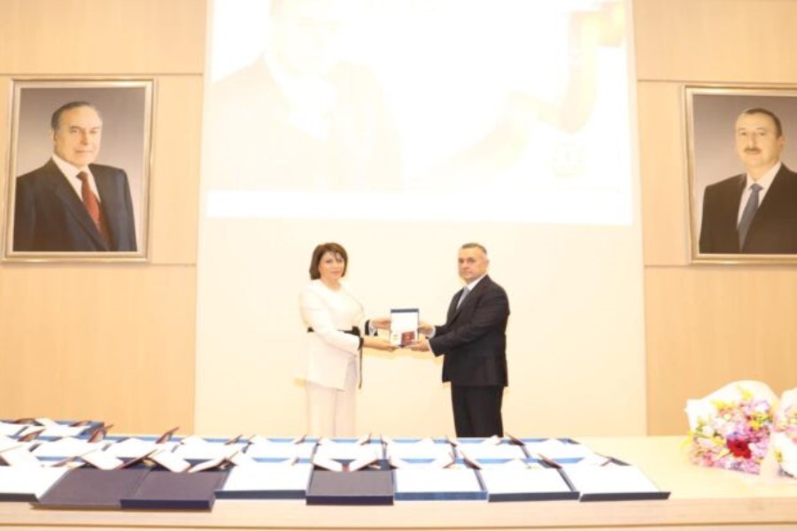 “Sağlamlığın Qorunması” İB-nin sədri, t.ü.f.d. Yazgül Abdıyeva təltif edildi -FOTO