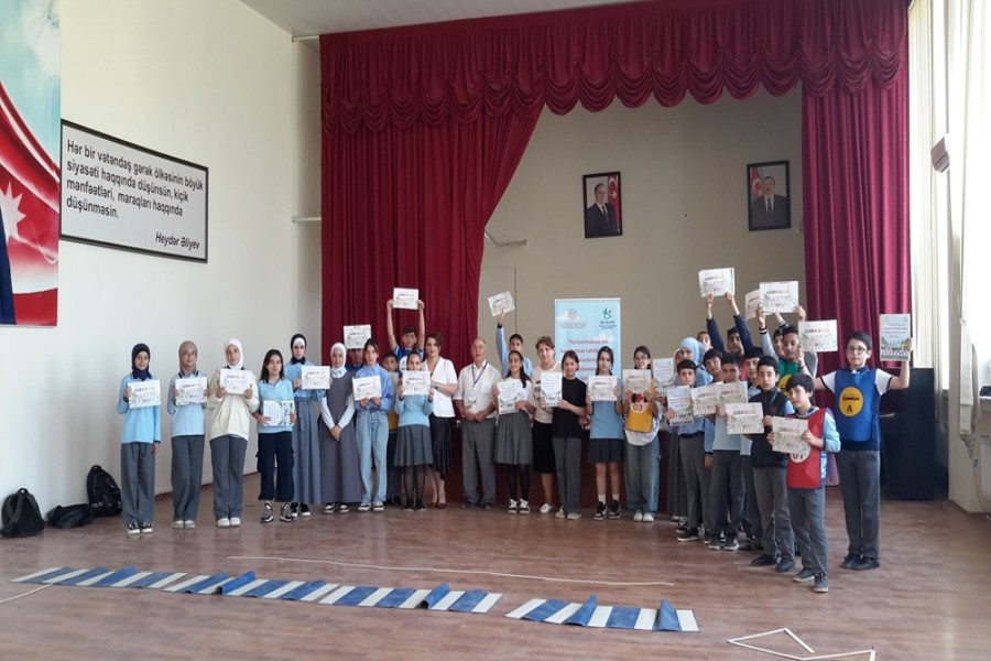 Maştağa qəsəbəsində məktəblilər üçün seminar keçirildi - FOTOLAR