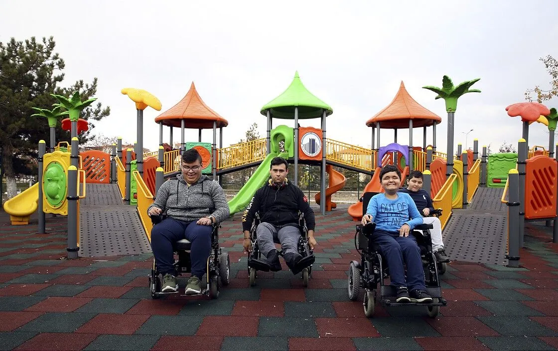 Region parklarında rahat və əlçatan istirahət mühitinin İnkişafı