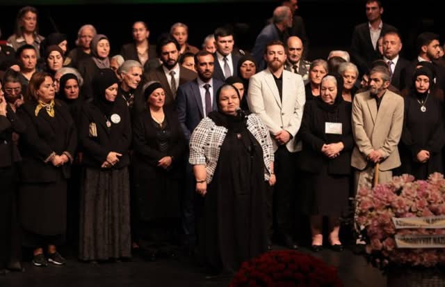"44" bədii filmi ictimaiyyətə təqdim olunub